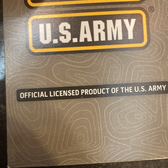 New United States Army t-shirt. Tan in color with black letters. US Army /sleeve - Picture 5 of 6